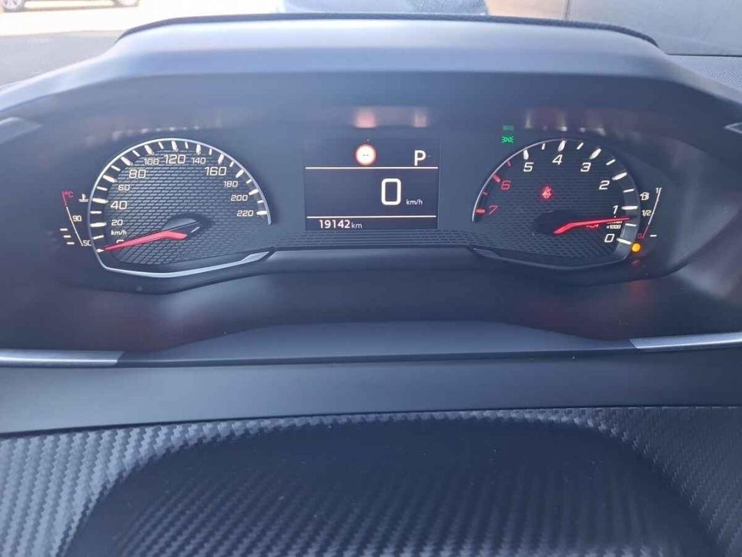 Peugeot 208 - Photo 29