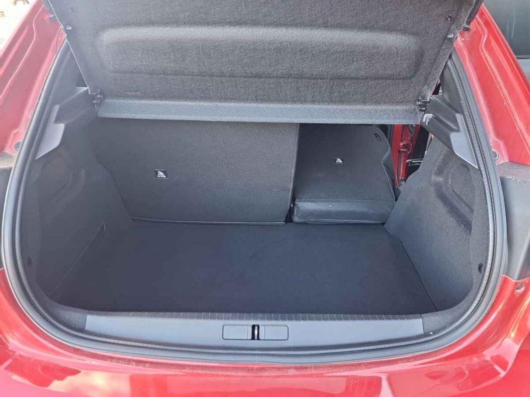 Peugeot 208 - Photo 36