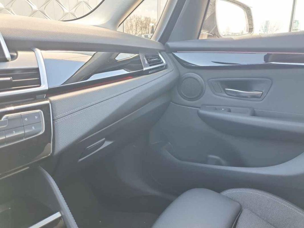 BMW Serie 2 - Photo 22