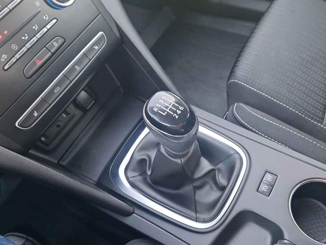 Renault Mégane - Photo 13