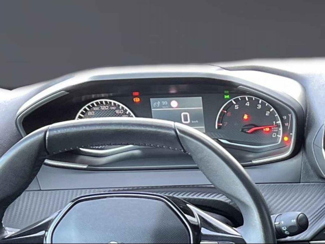 Peugeot 2008 - Photo 14
