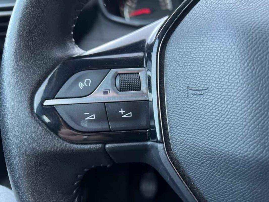 Peugeot 2008 - Photo 15