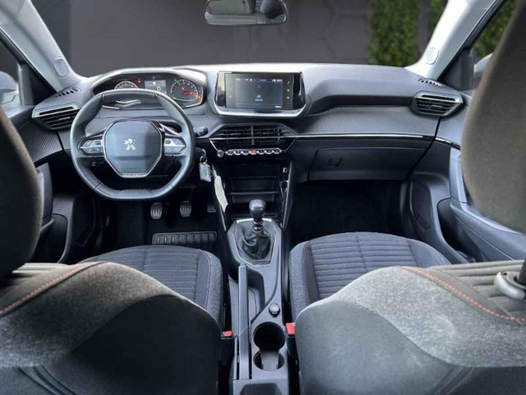 Peugeot 2008 - Photo 6