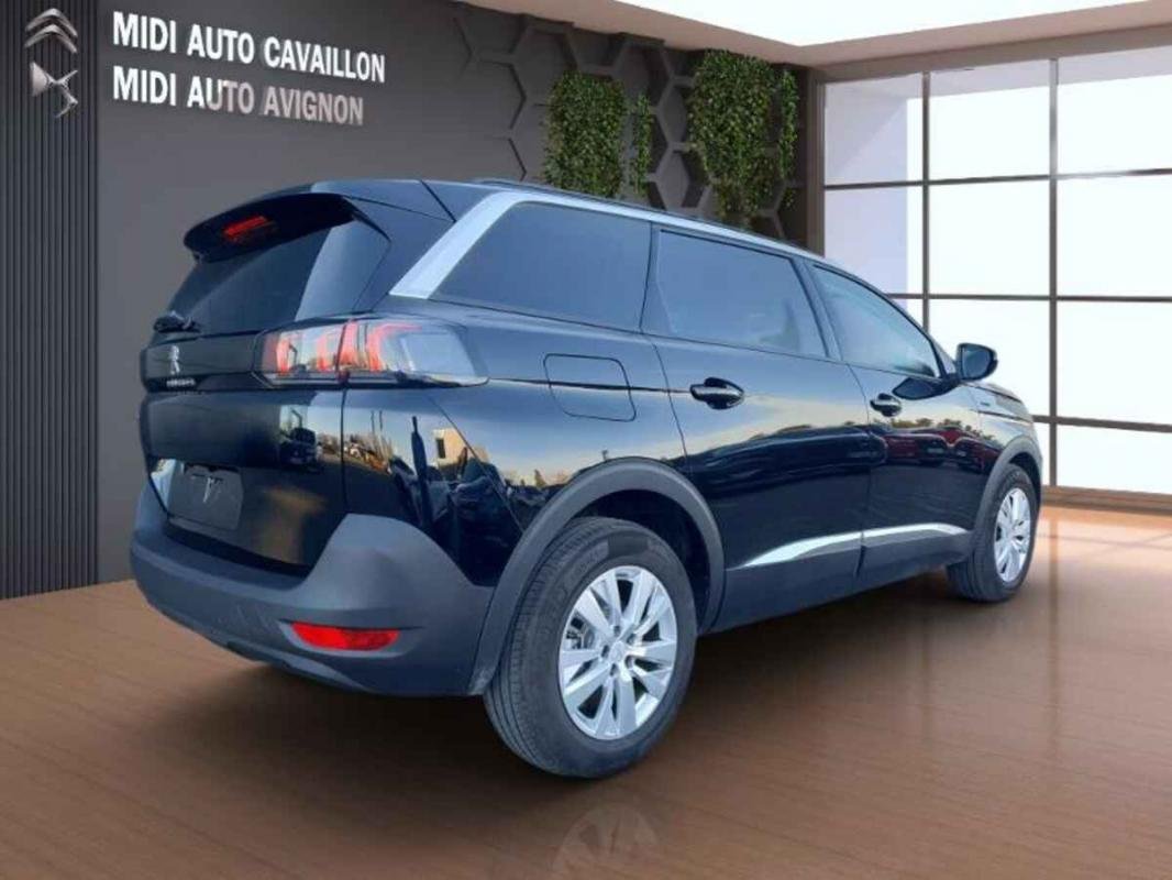 Peugeot 5008 - Photo 3