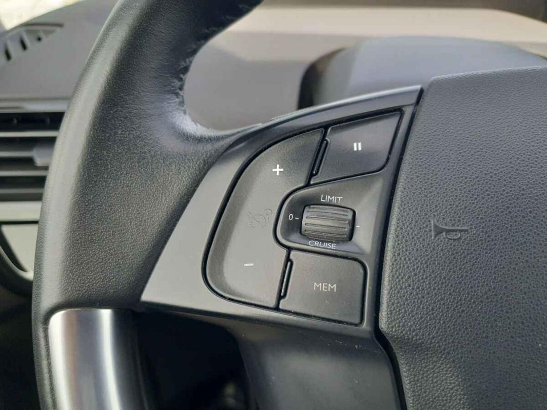 Citroën c4 spacetourer - Photo 17
