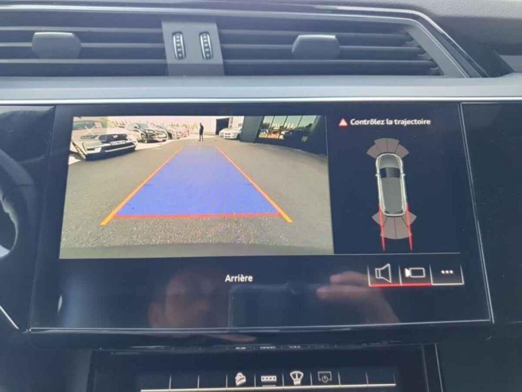 Audi e-tron - Photo 11