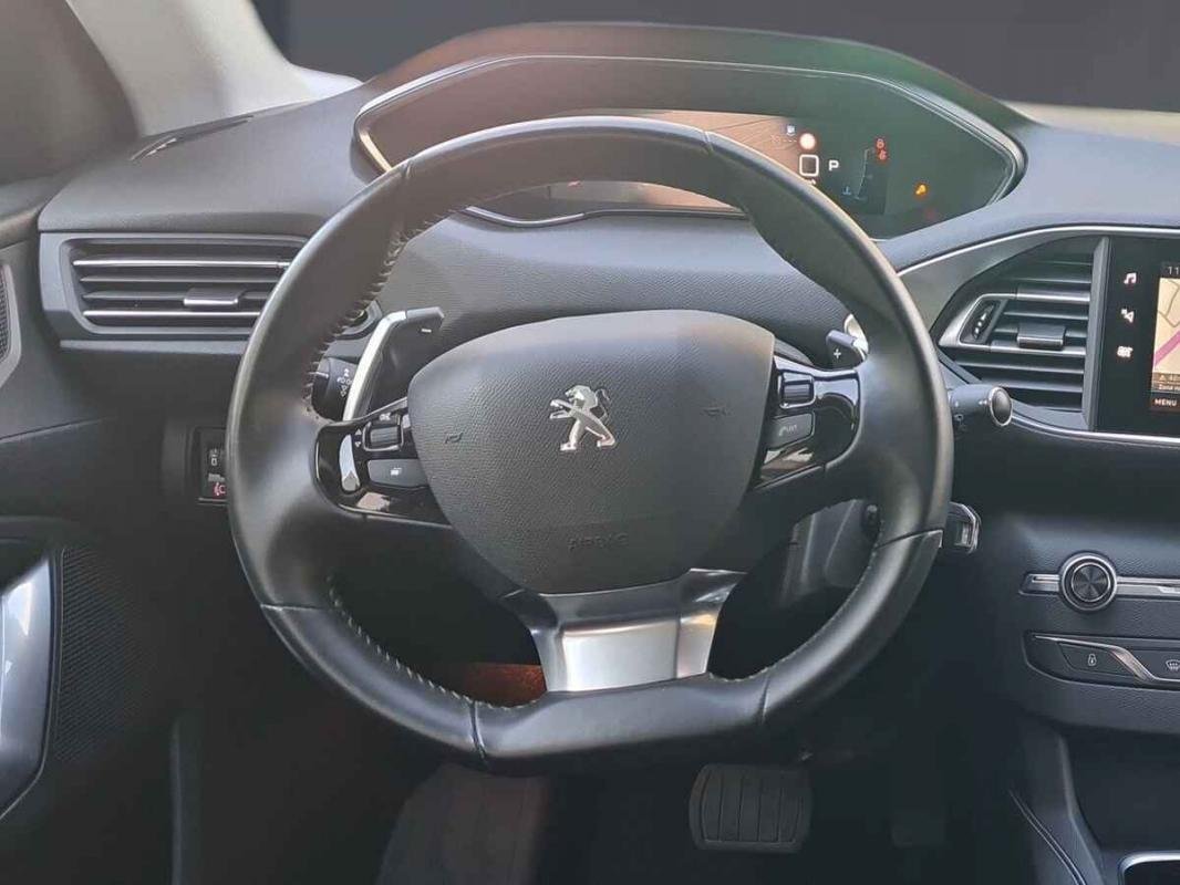 Peugeot 308 - Photo 12