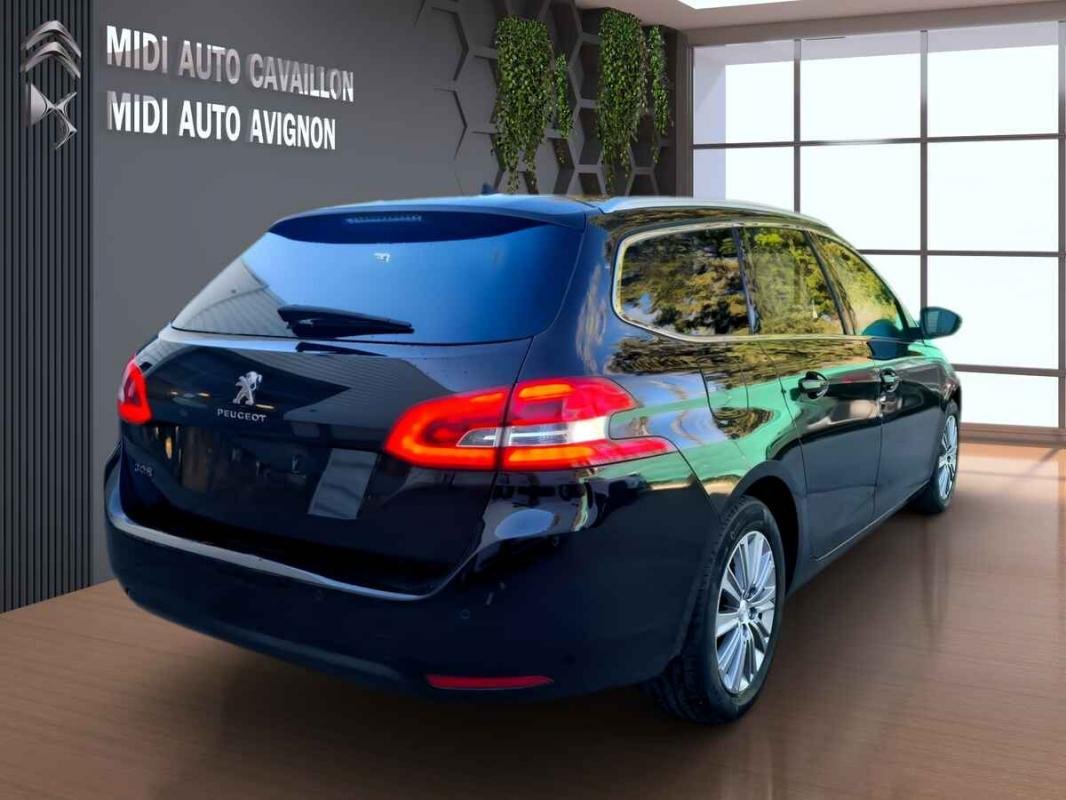 Peugeot 308 - Photo 3