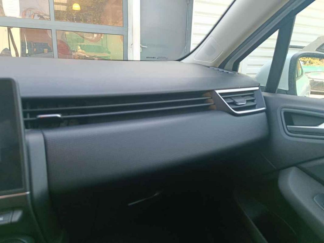 Renault Clio - Photo 25