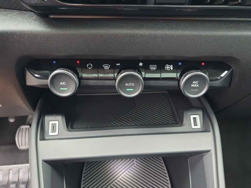 Citroën C4 - Photo 13