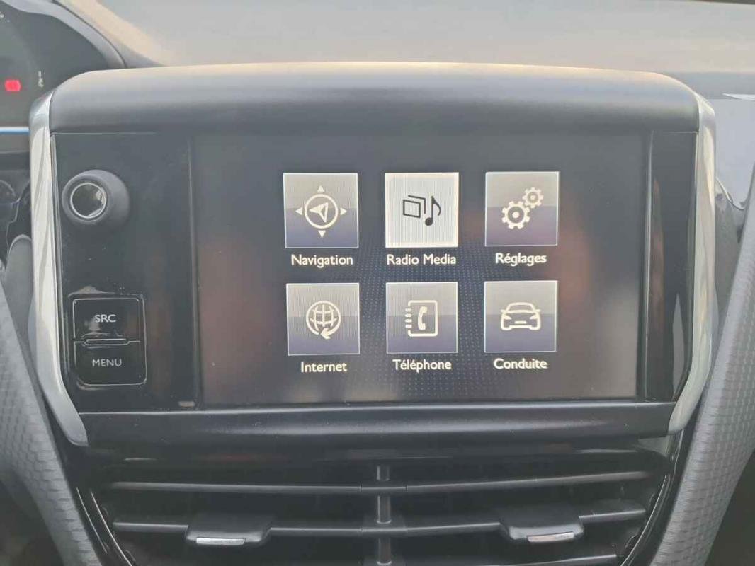 Peugeot 2008 - Photo 12