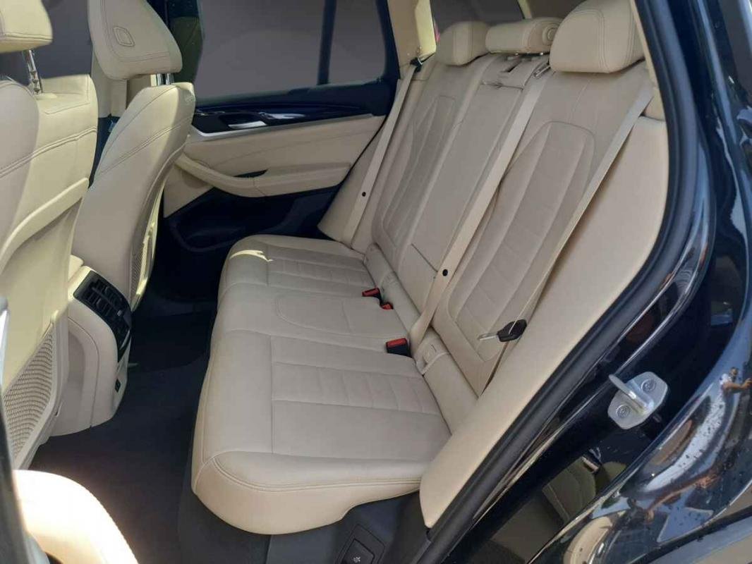 BMW X3 - Photo 8