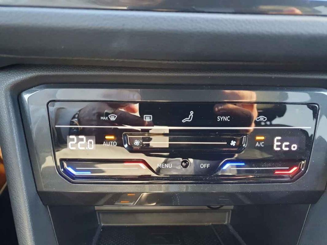 Volkswagen Tiguan - Photo 14