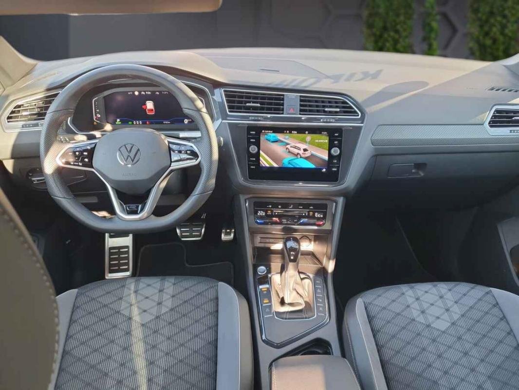 Volkswagen Tiguan - Photo 6