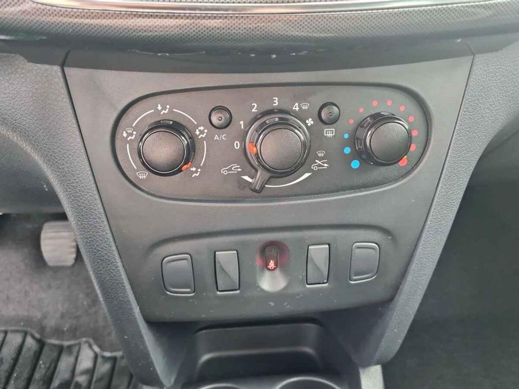 Dacia Sandero - Photo 13