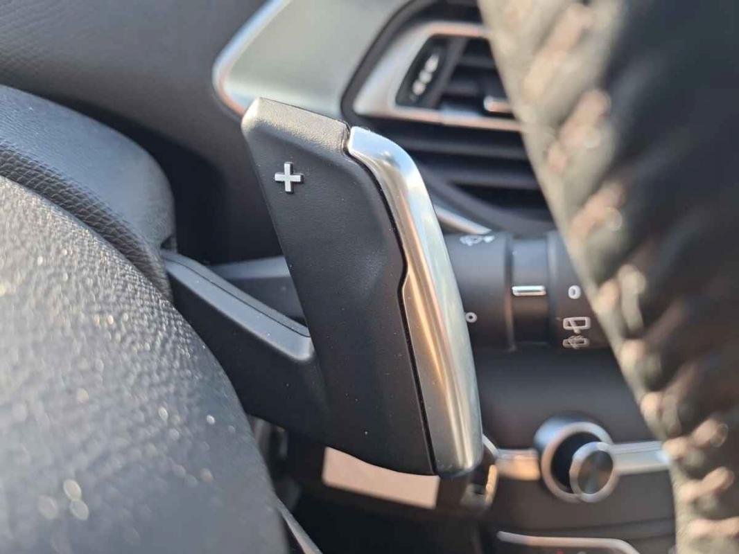 Peugeot 308 - Photo 17