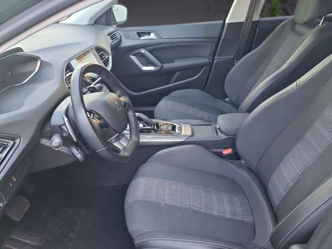 Peugeot 308 - Photo 7