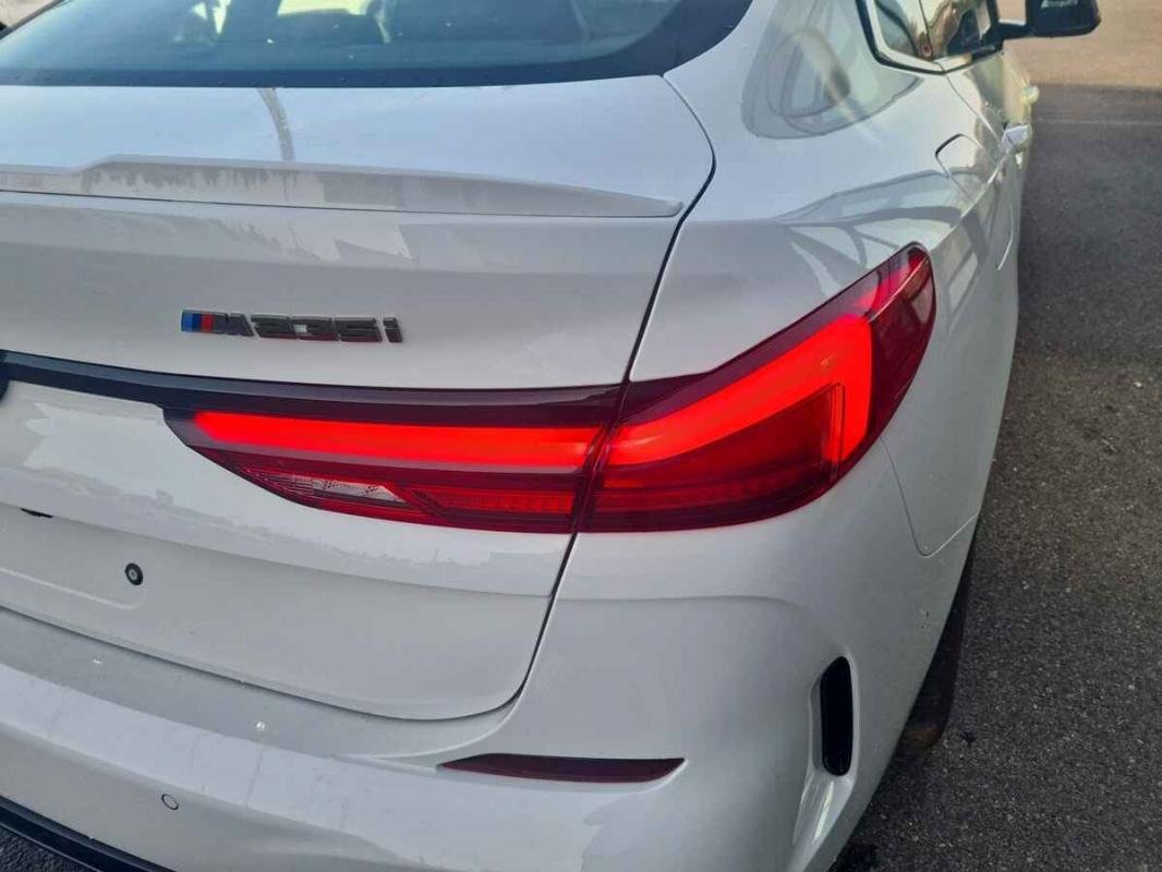 BMW Serie 2 - Photo 27