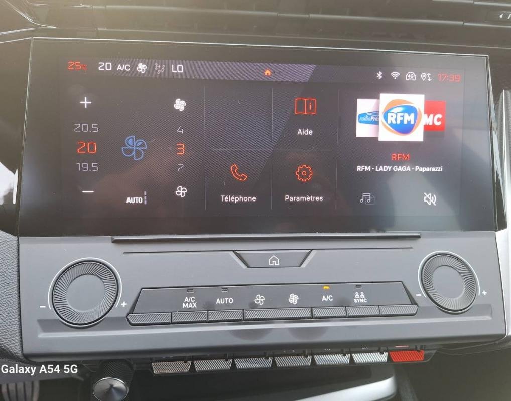 Peugeot 308 - Photo 14