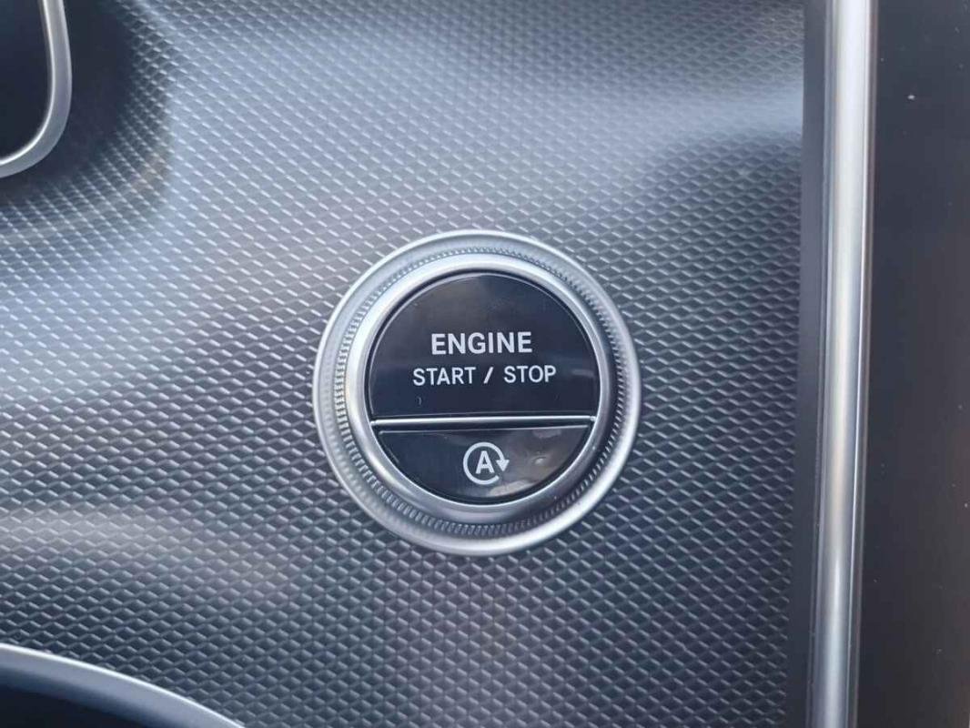 Mercedes Classe C - Photo 18