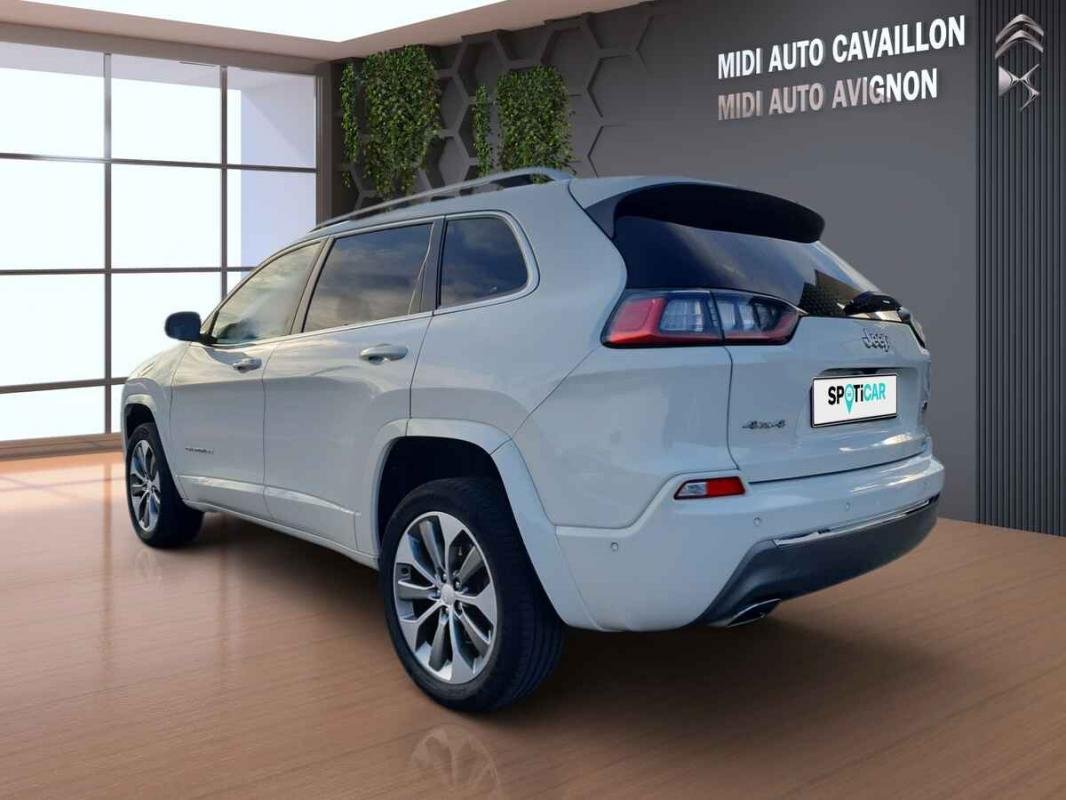 Jeep Cherokee - Photo 35