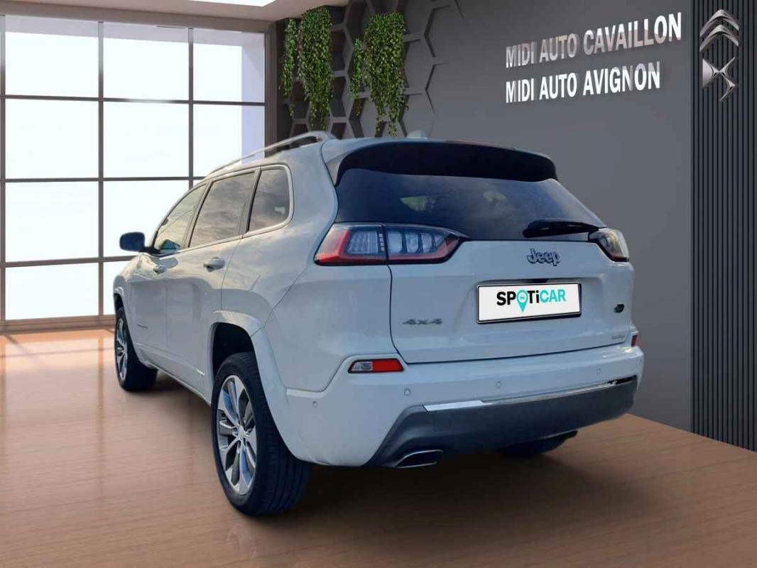 Jeep Cherokee - Photo 3