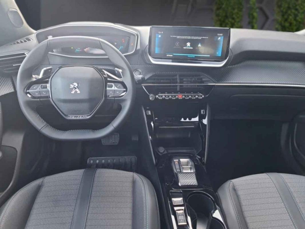 Peugeot 2008 - Photo 6
