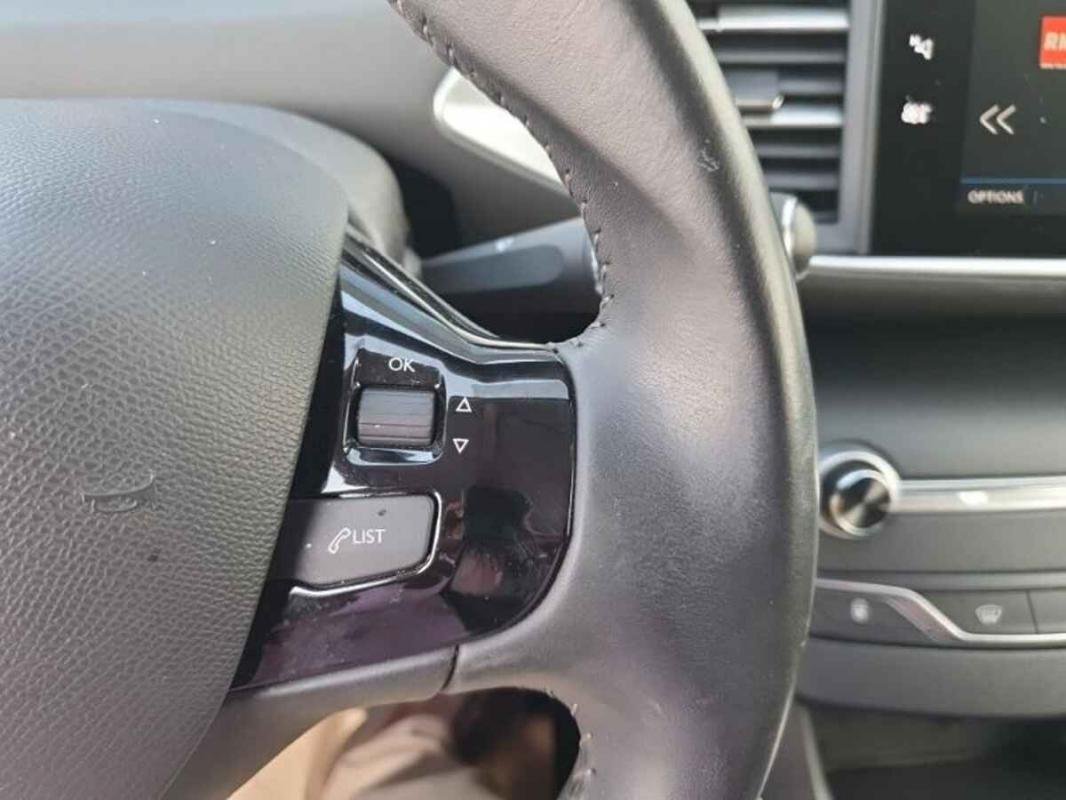Peugeot 308 - Photo 16