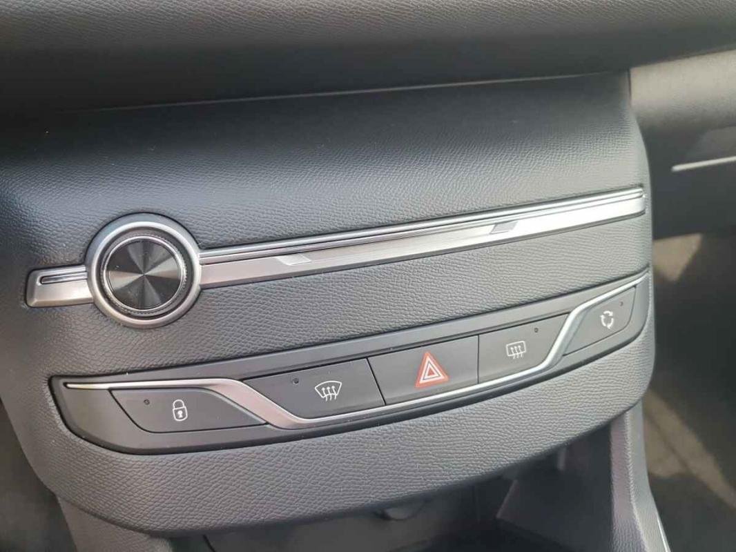 Peugeot 308 - Photo 18
