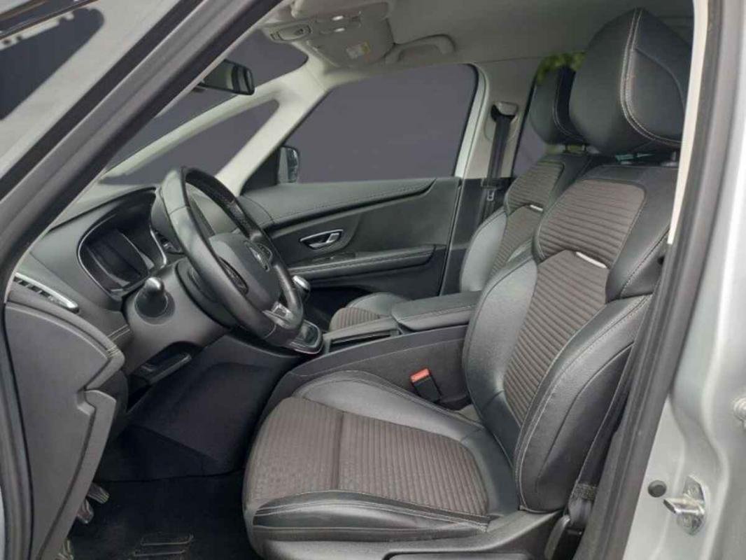 Renault Grand Scénic - Photo 8