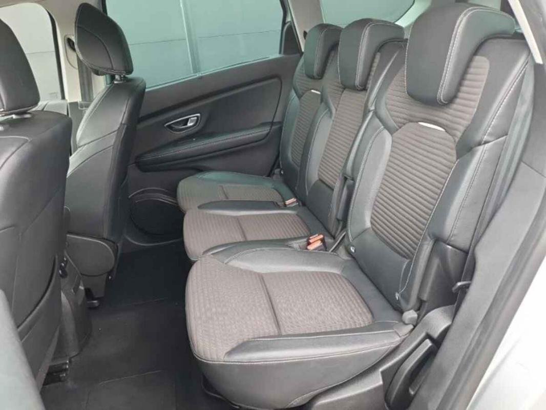 Renault Grand Scénic - Photo 9