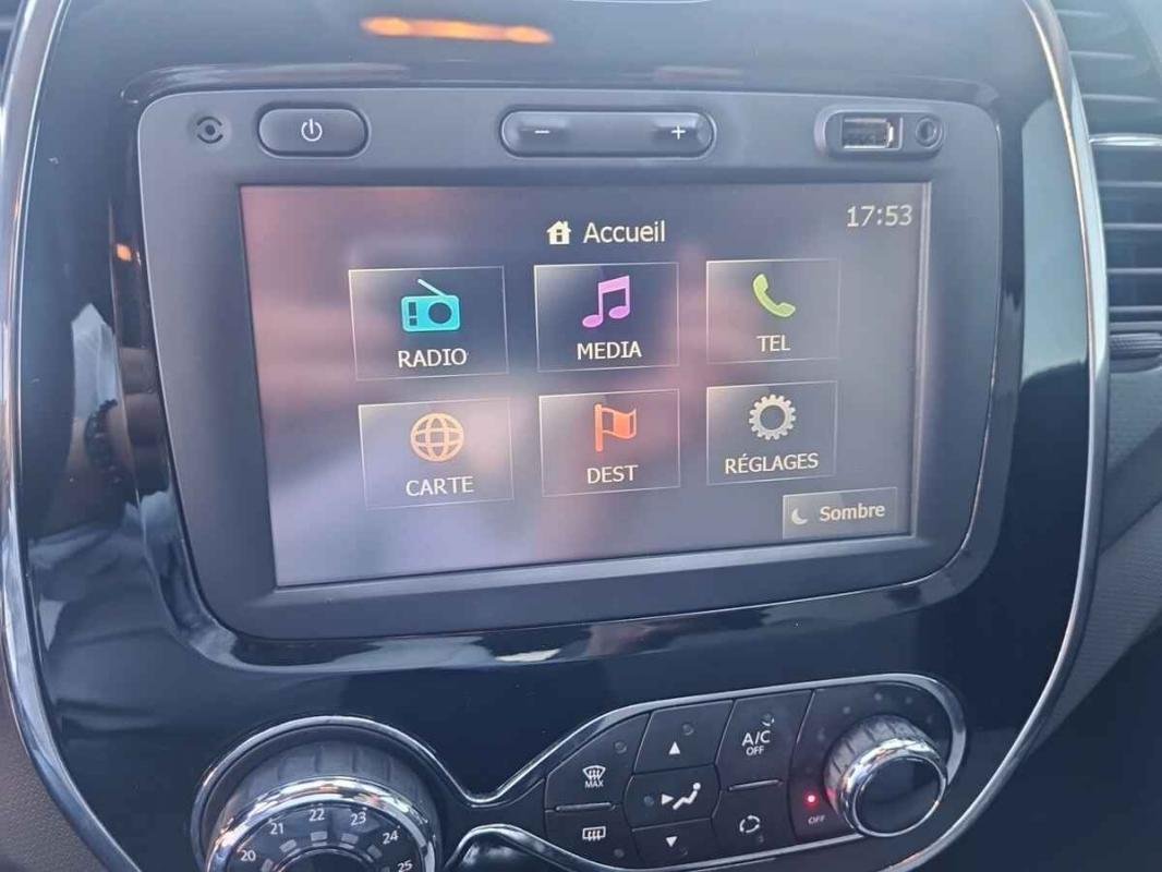 Renault Captur - Photo 12