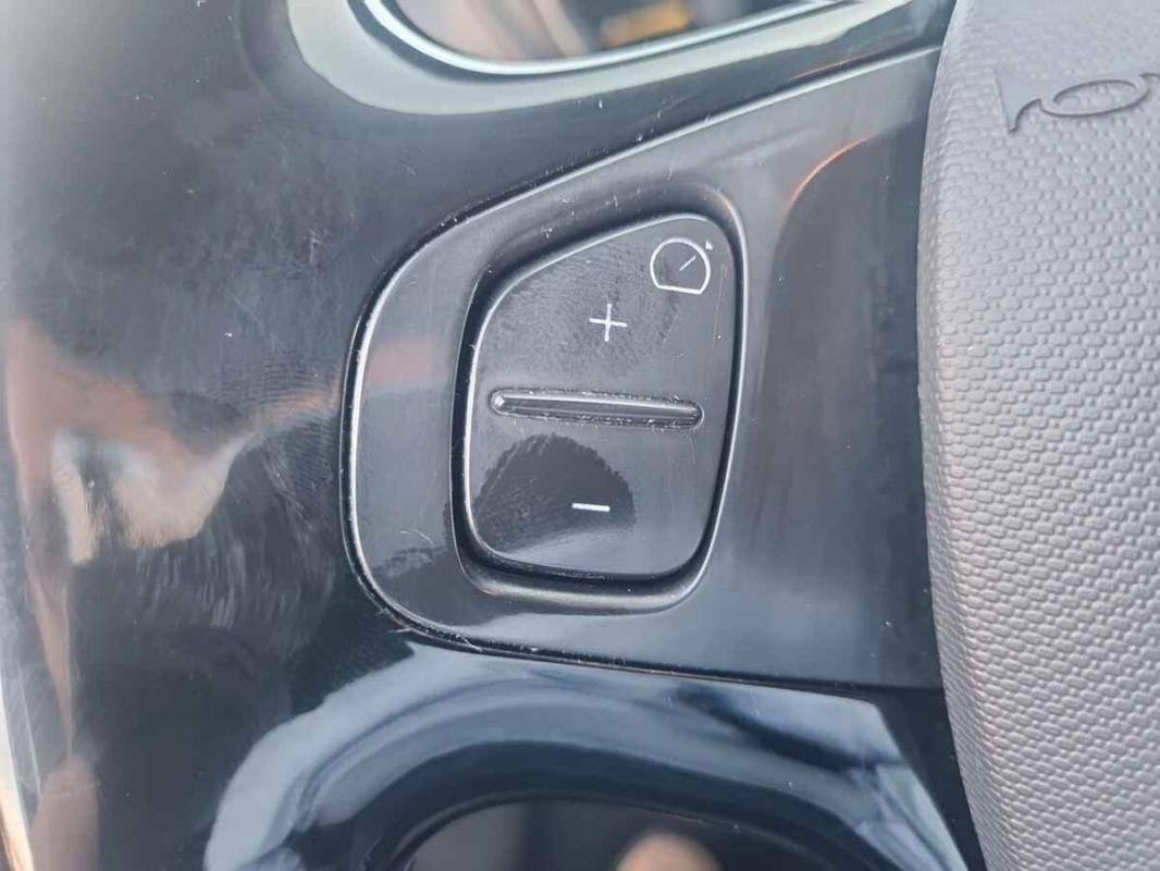 Renault Captur - Photo 15