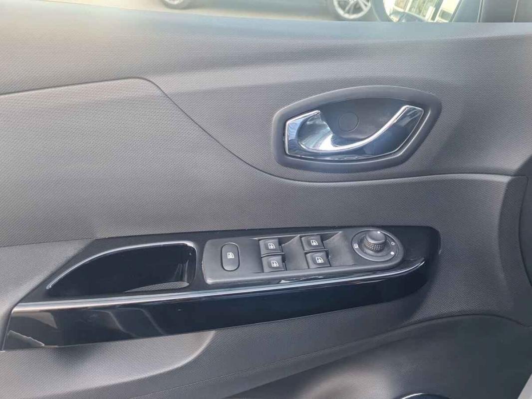 Renault Captur - Photo 25