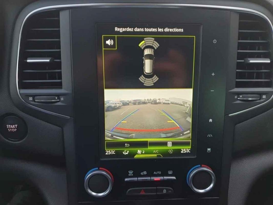 Renault Mégane - Photo 11