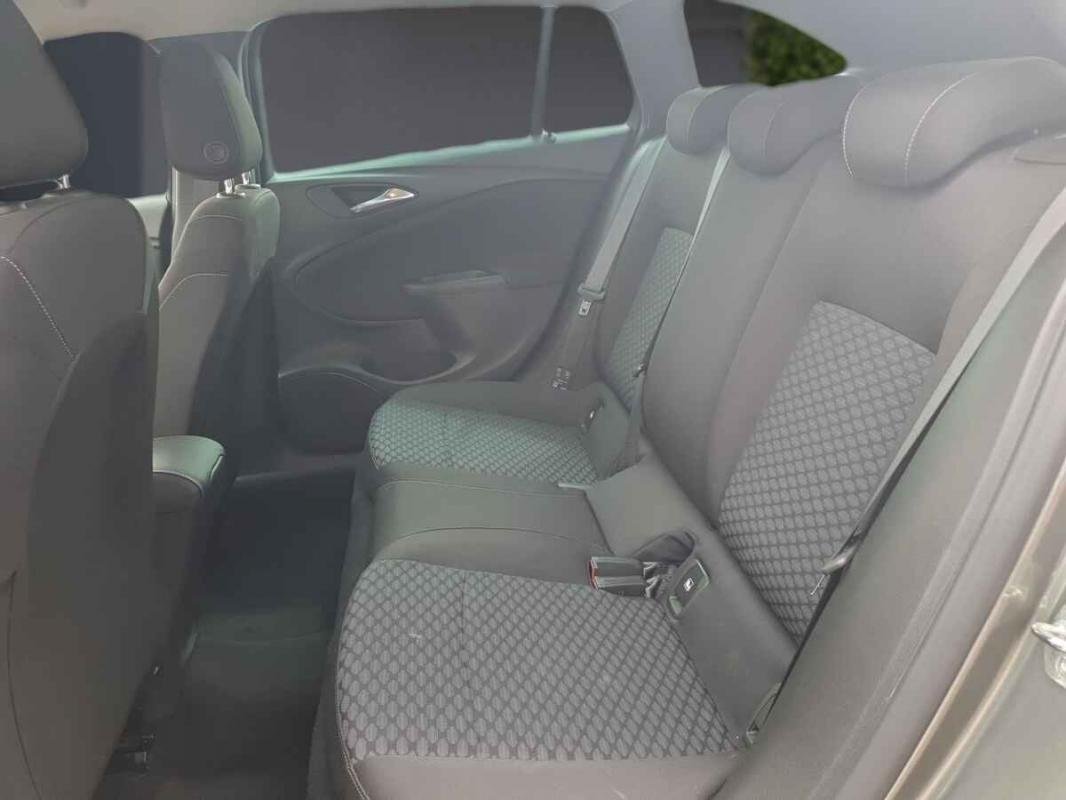 Opel Astra - Photo 8