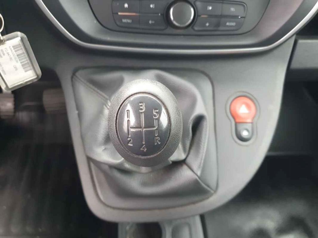 Renault Kangoo Express - Photo 12