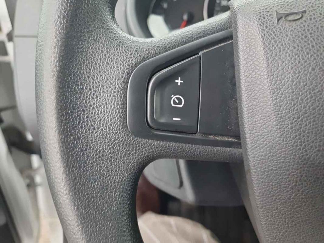 Renault Kangoo Express - Photo 13