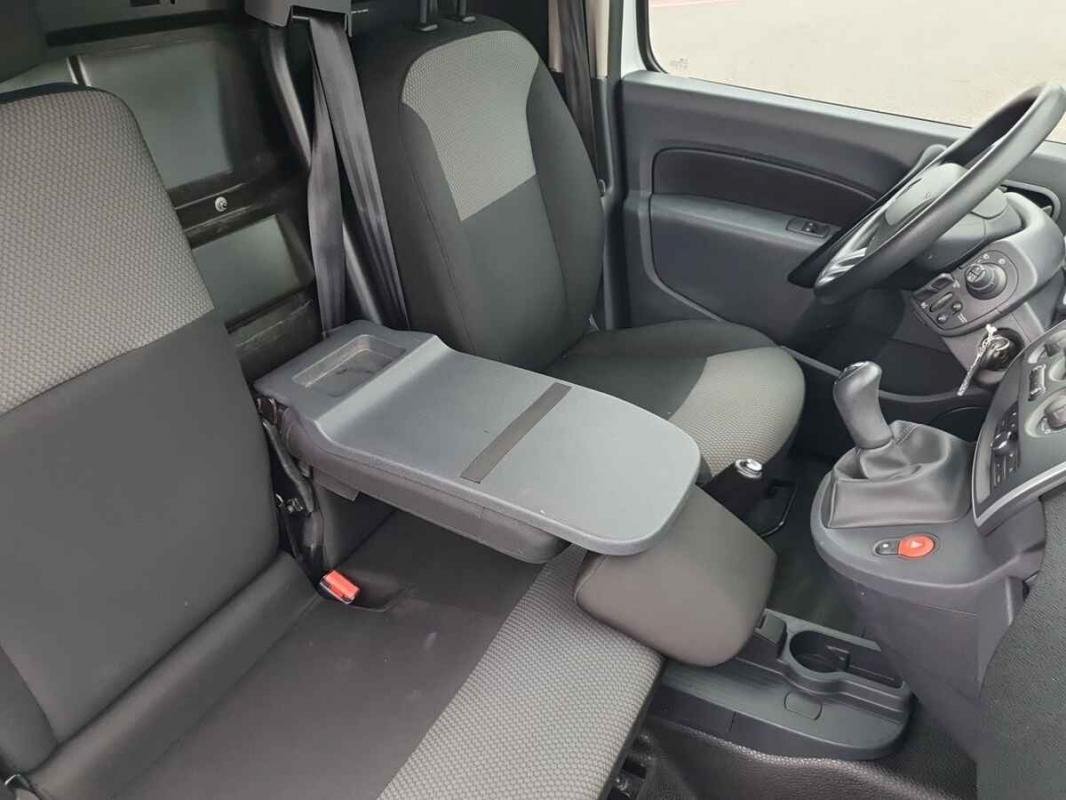 Renault Kangoo Express - Photo 21