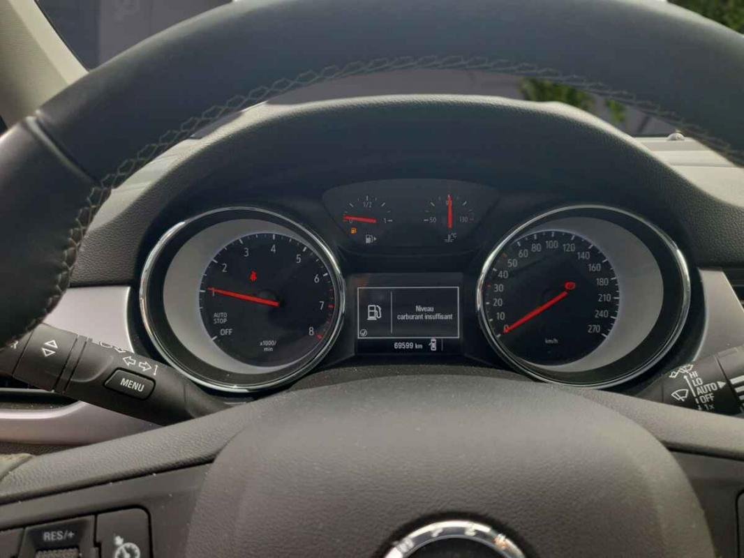Opel Astra - Photo 15