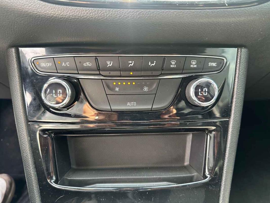 Opel Astra - Photo 15