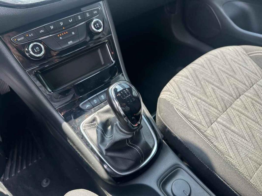 Opel Astra - Photo 16