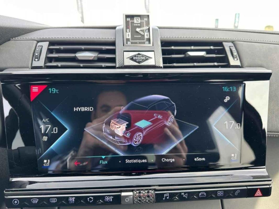 DS DS 7 Crossback - Photo 23