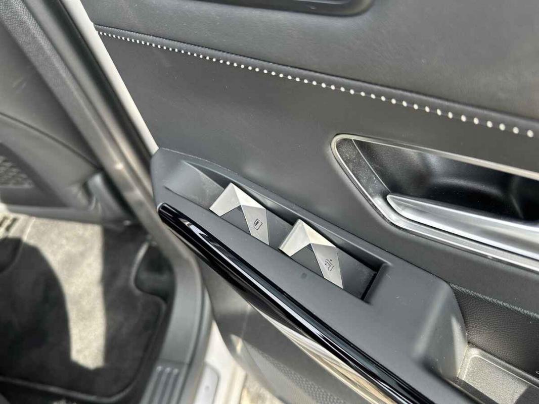 DS DS 7 Crossback - Photo 26