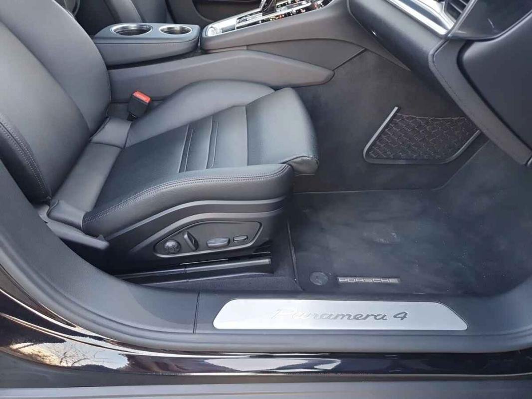 Porsche Panamera - Photo 18