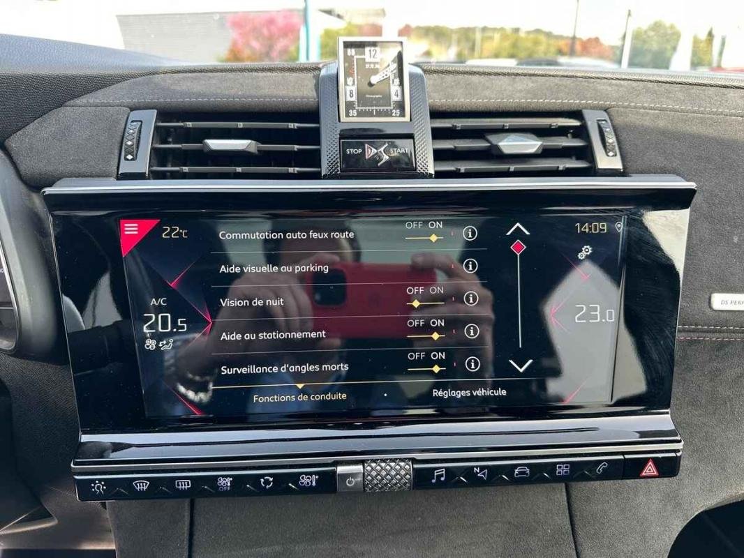 DS DS 7 Crossback - Photo 24