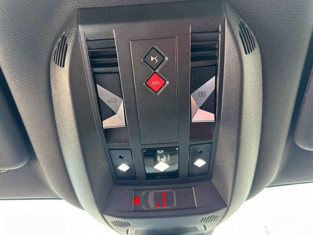 DS DS 7 Crossback - Photo 26