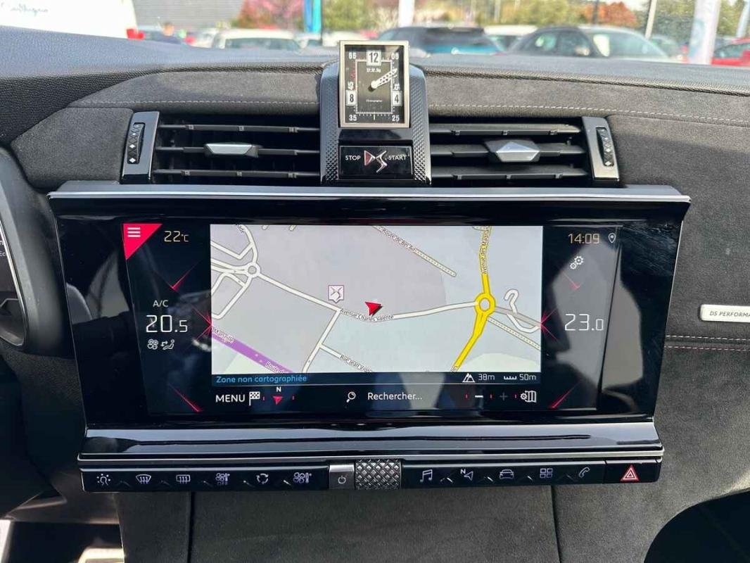 DS DS 7 Crossback - Photo 9
