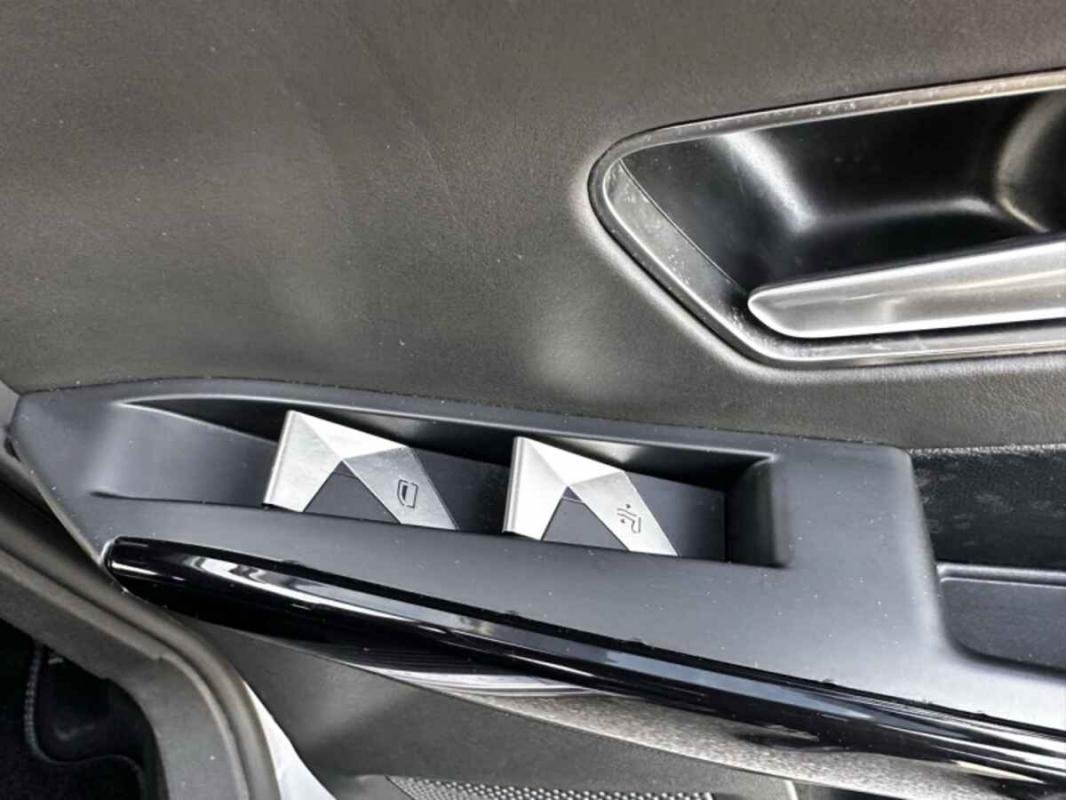 DS DS 7 Crossback - Photo 14