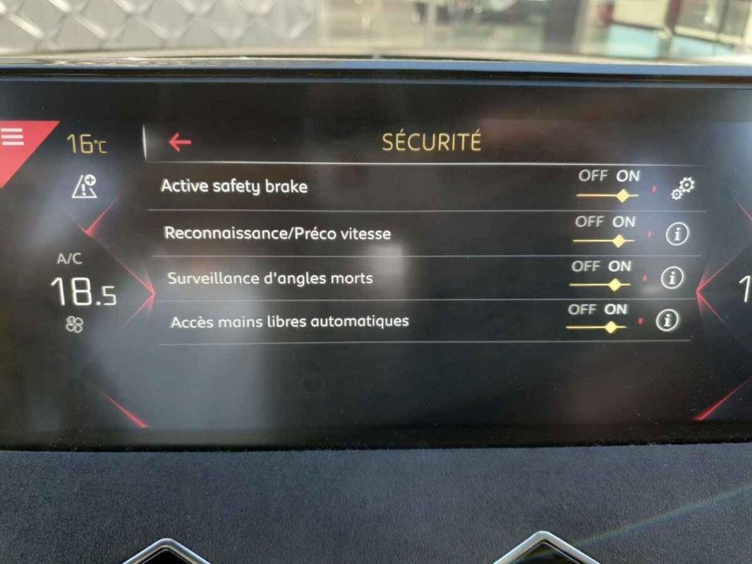 DS DS 3 Crossback - Photo 19